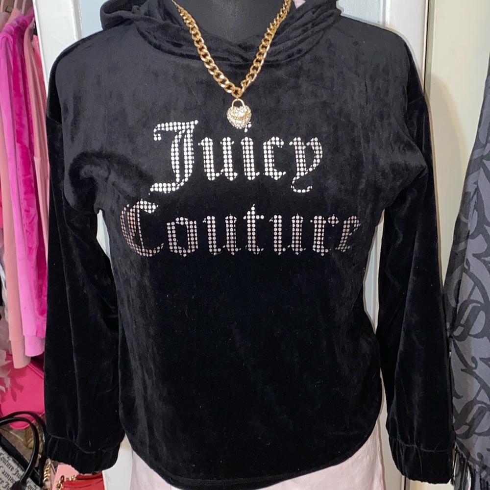 JUICY COUTURE 👑✨🖤 HOODIE IN BLACK 👑✨🖤